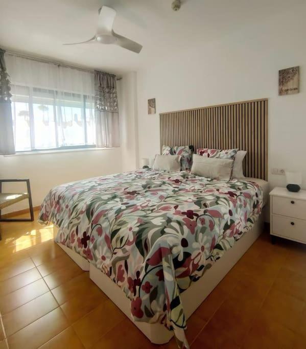 Step To Yumbo Apartment Maspalomas  Ngoại thất bức ảnh
